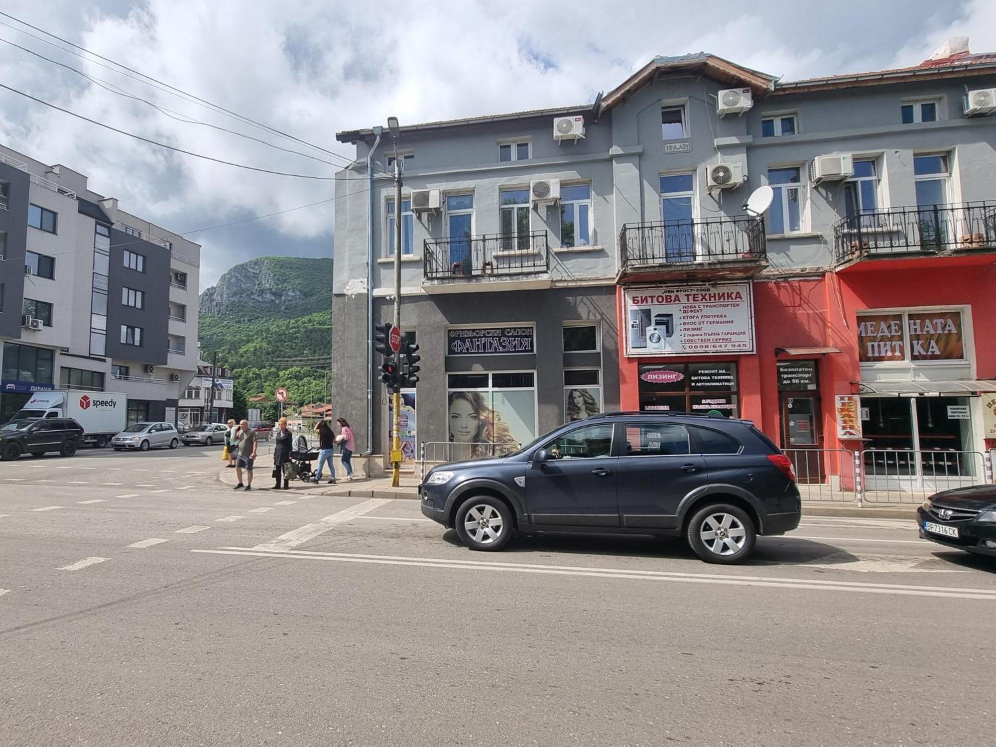 Old Style Hotel Vratsa Exterior photo